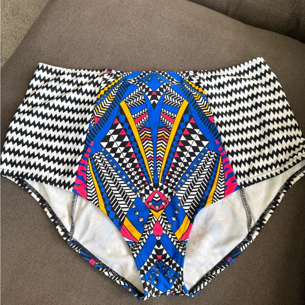 Geometric High-Waisted Women's Bikini Bottom